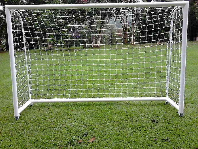Trave de Futsal Oficial C/ Requadro Monobloco Móvel C/ Rodas